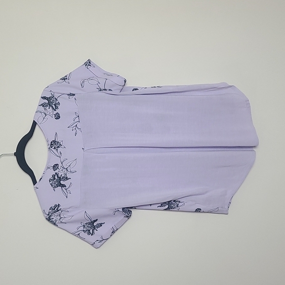 Apt. 9 purple floral top w/zipper - Picture 6 of 7